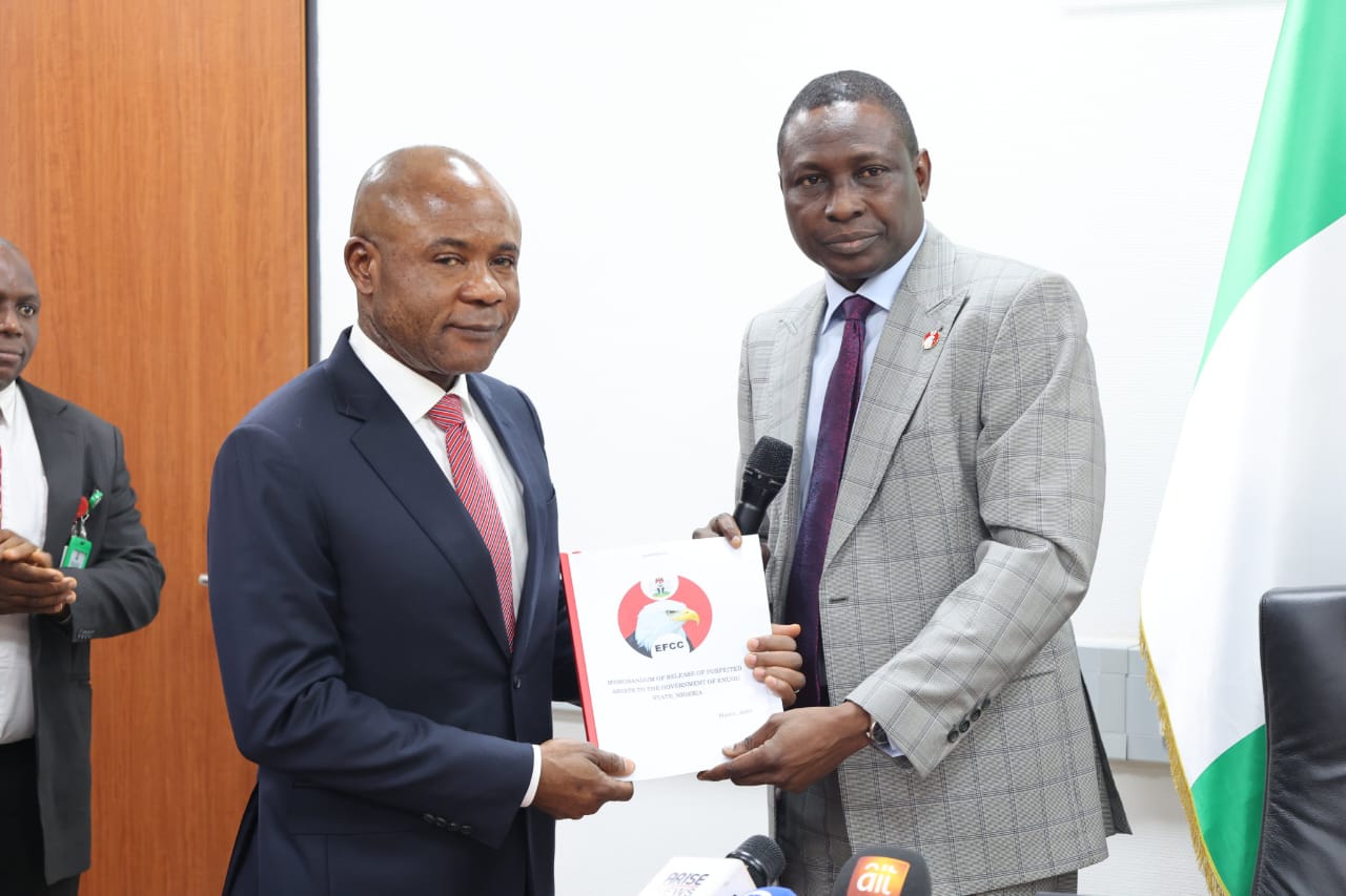 EFCC Hands over 14 Forfeited Properties to Enugu State