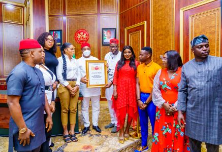 Uzodimma assures Nollywood stars of support ahead December 2022 BON awards