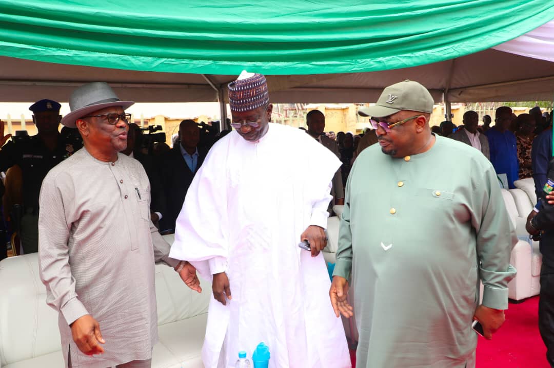 Wike flags off the resurfacing of 182 roads in Maitama, Garki, Utako districts