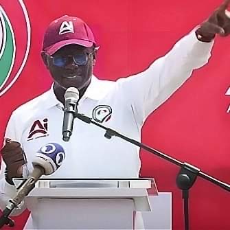 Edo 2024: Edo NDDC Boss receives PDP, Labour Party decampees  ...promise roads, street lights, employment, empowerment and other life incisive projects_ .. As decampees express regrets for leaving APC in 2020