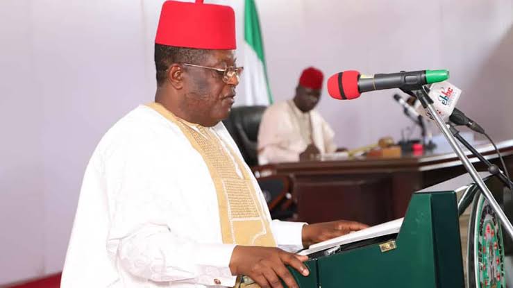 Road contractors using asphalt must sign 30 years indemnity – Umahi   