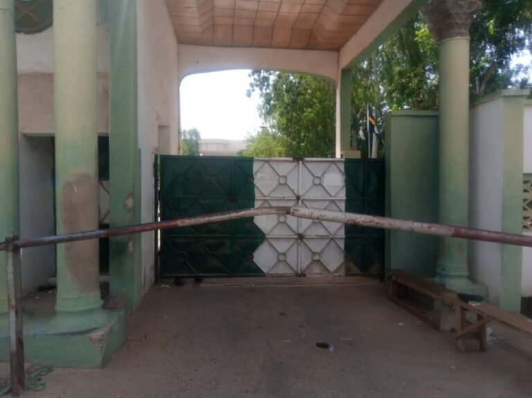 CONLESS: PASAN barricades Katsina Assembly complex