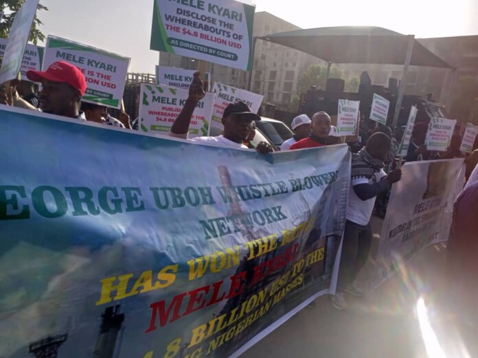 Group Protests At Abuja NNPCL Office, Demands Accountability For 48Million Barrels Of Crude Reportedly Stolen