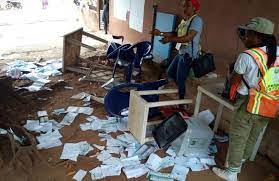 Voters run for safety as thugs scatter ballot papers in Lagos