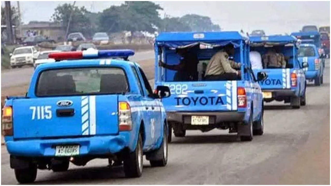 2 dead,1 injured in auto crash on Abeokuta-Lagos Expressway