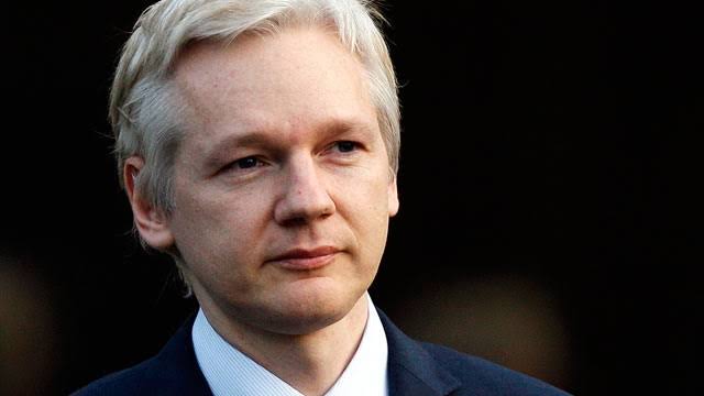 Wikileaks founder Assange loses Ecuadorian citizenship