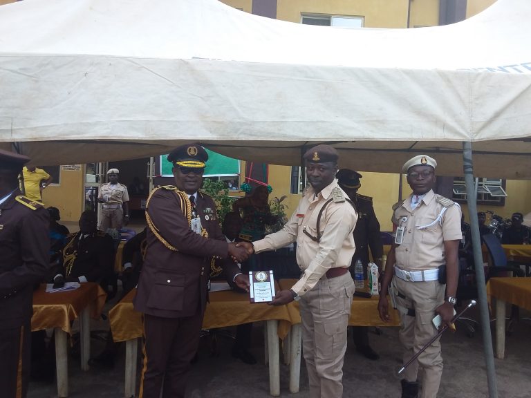 NIS issues 5,600 passports, repatriates 79 illegal migrants in Oyo