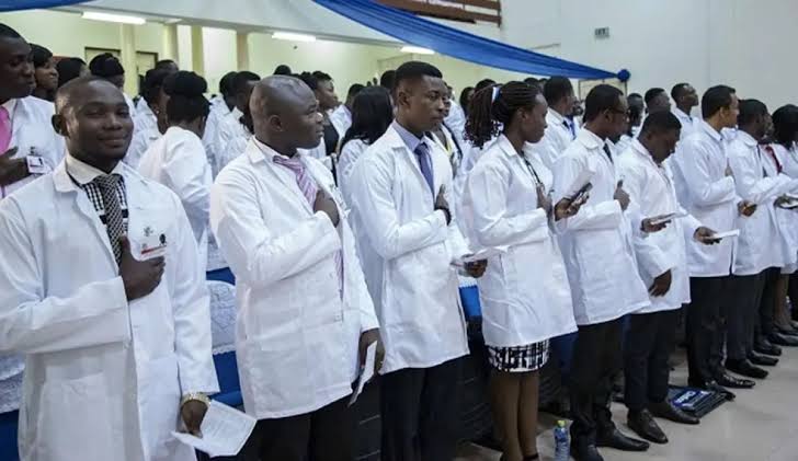 LUTH inducts 200 doctors, dentists