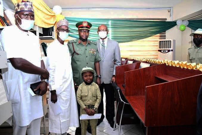 Corps member donates E-library to NYSC