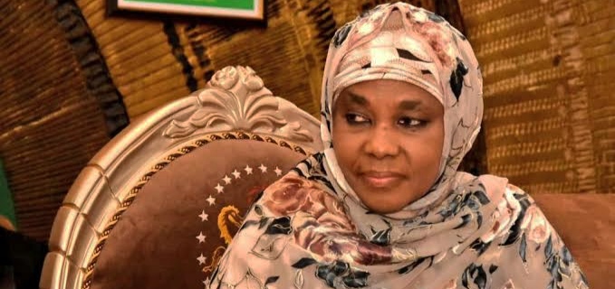 EFCC Arrests Ganduje's Wife 