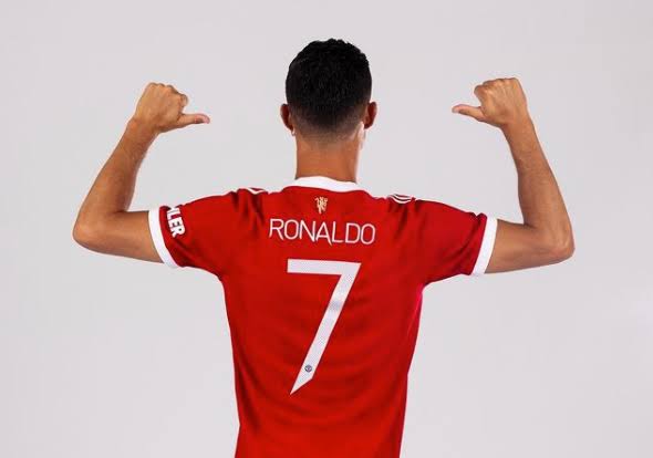 Ronaldo to wear number 7 shirt at Manchester United