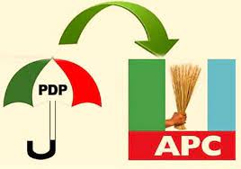 2023: Kaduna APC welcomes 12,000 PDP decampees