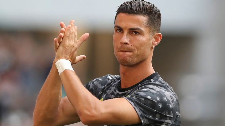 Manchester United reach agreement with Juventus to re-sign  Ronaldo